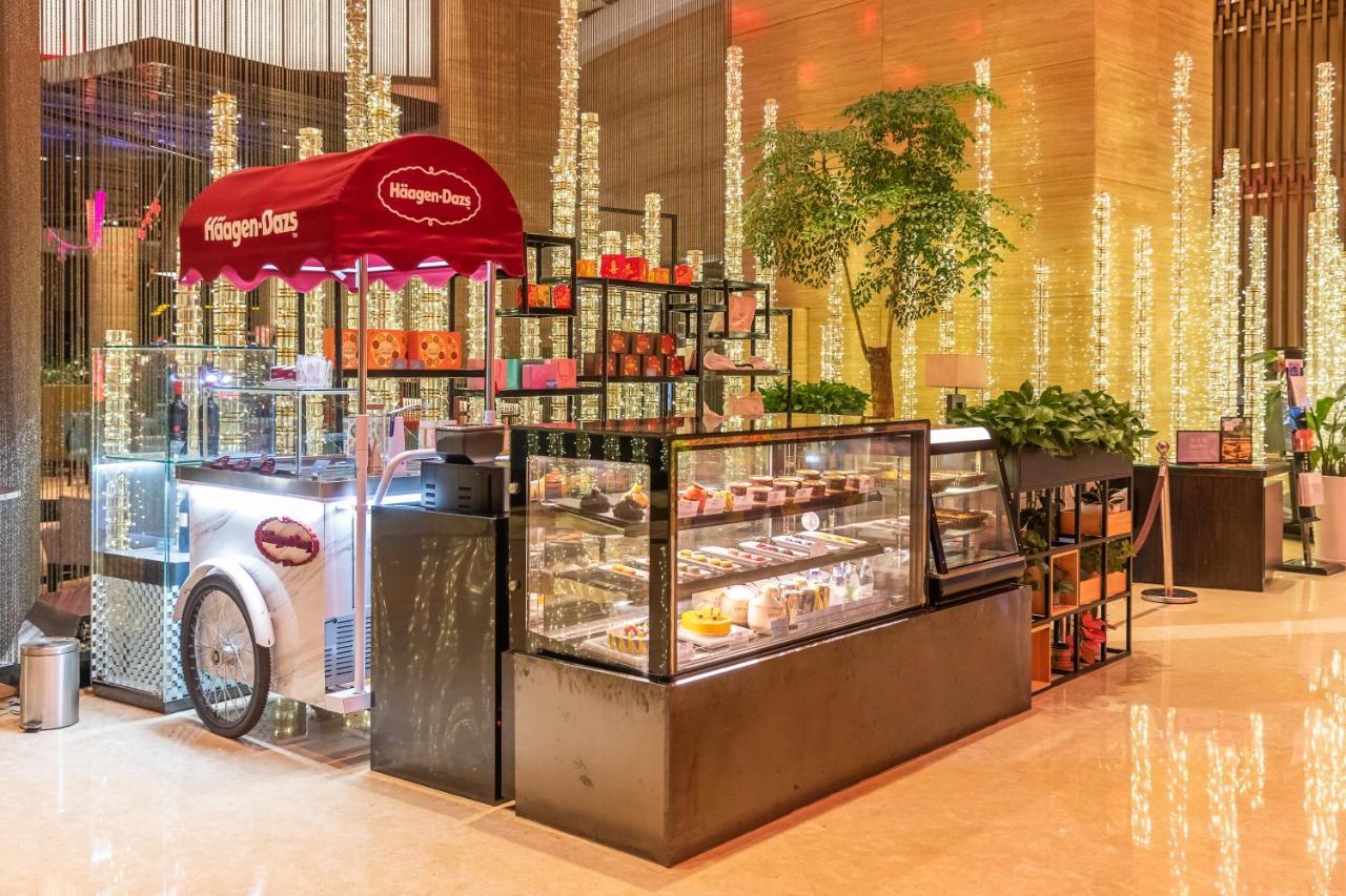 Crowne Plaza Huizhou By Ihg Hotel Exterior photo